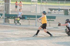 20120731_SluggerChamp_0040.jpg

1,427.16 KB 
4288 x 2848 
8/12/2012