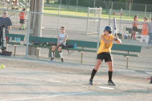 20120731_SluggerChamp_0044.jpg

1,805.37 KB 
4288 x 2848 
8/12/2012